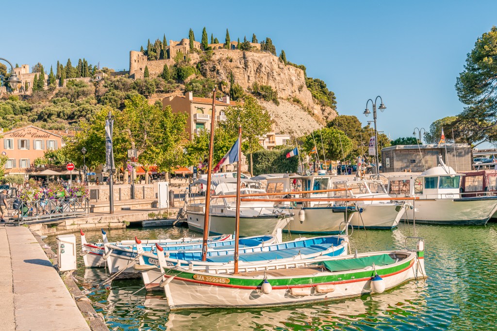 World Wild Schooling - https://worldwildschooling.com Cassis, France | Best Things to Do | Where to Stay - https://worldwildschooling.com/cassis-france-best-things-to-do-where-to-stay/