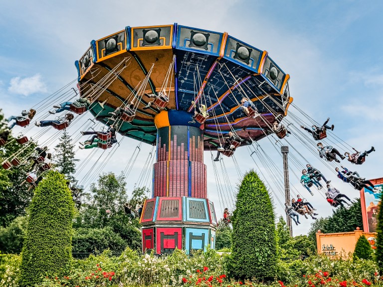 Walibi Belgium Review | Theme Park in Wavre | All You Need to Know