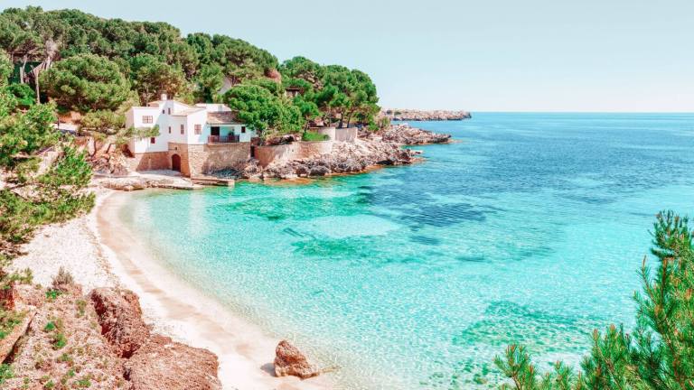 12 Hottest Countries in Europe for Endless Sunshine