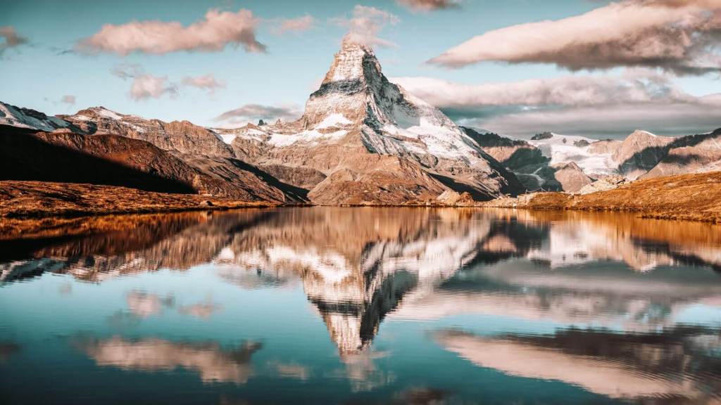 12 Breathtaking Natural Wonders in Europe Matterhorn