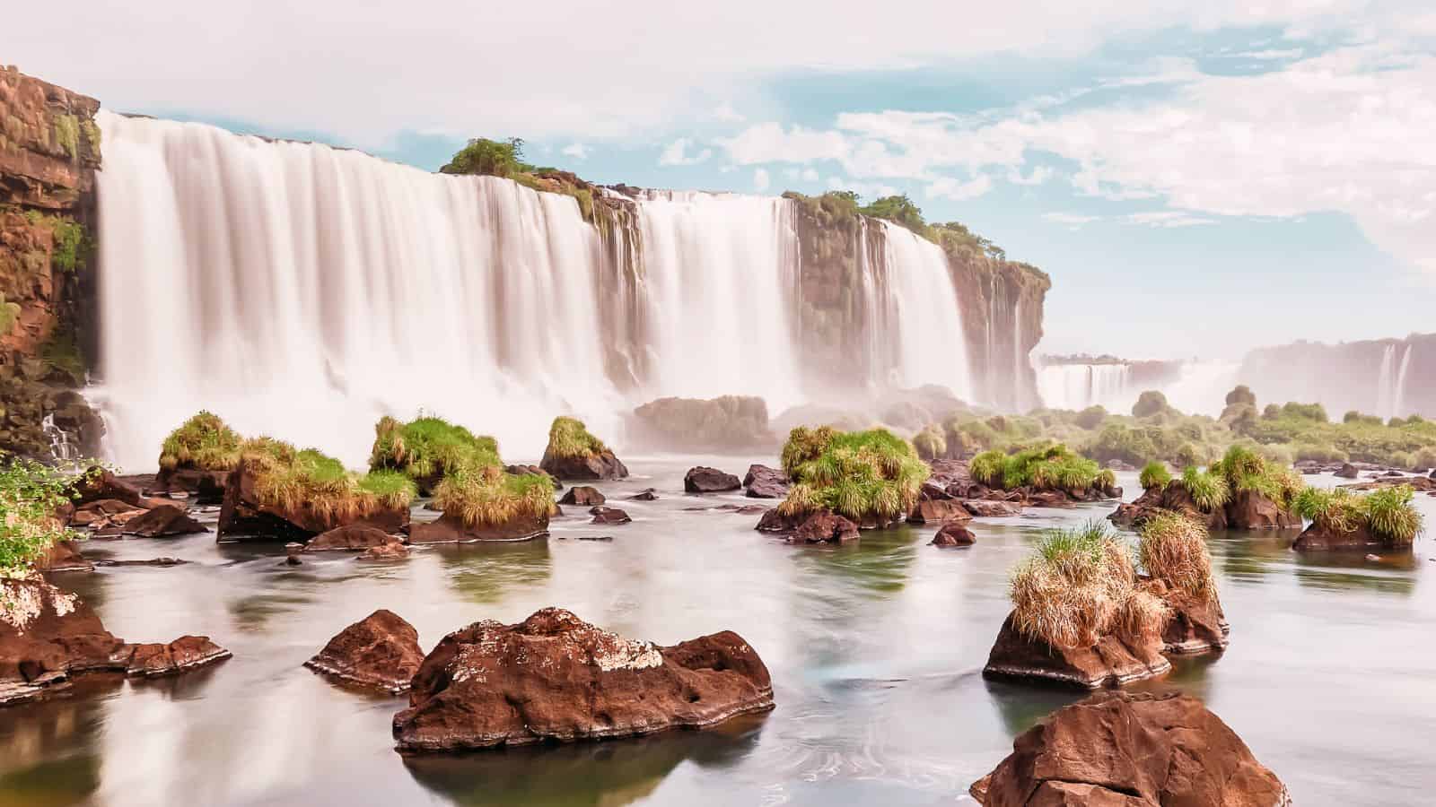 Majestic Waterfalls Around the World to Add to Your Bucket List Iguazu Falls, Argentina 12 Majestic Waterfalls Around the World To Add to Your Bucket List
