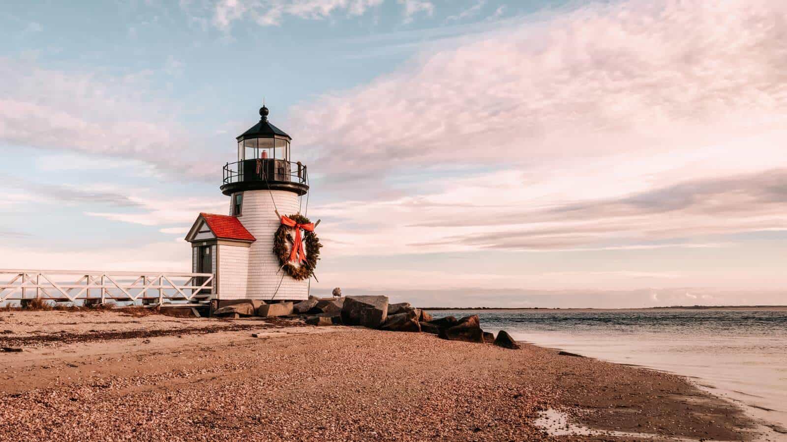 U.S. Islands for a Perfect Beach Holiday Nantucket Massachusetts_Lori Labrecque_AdobeStock_303454632 U.S. Islands for a Perfect Beach Holiday Nantucket Massachusetts