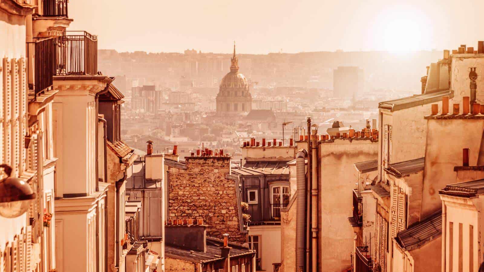 European Cities With Unforgettable Historic Districts Paris, France_© Delphotostock_Adobe Stock Photo_207743692 12 European Cities With Unforgettable Historic Districts