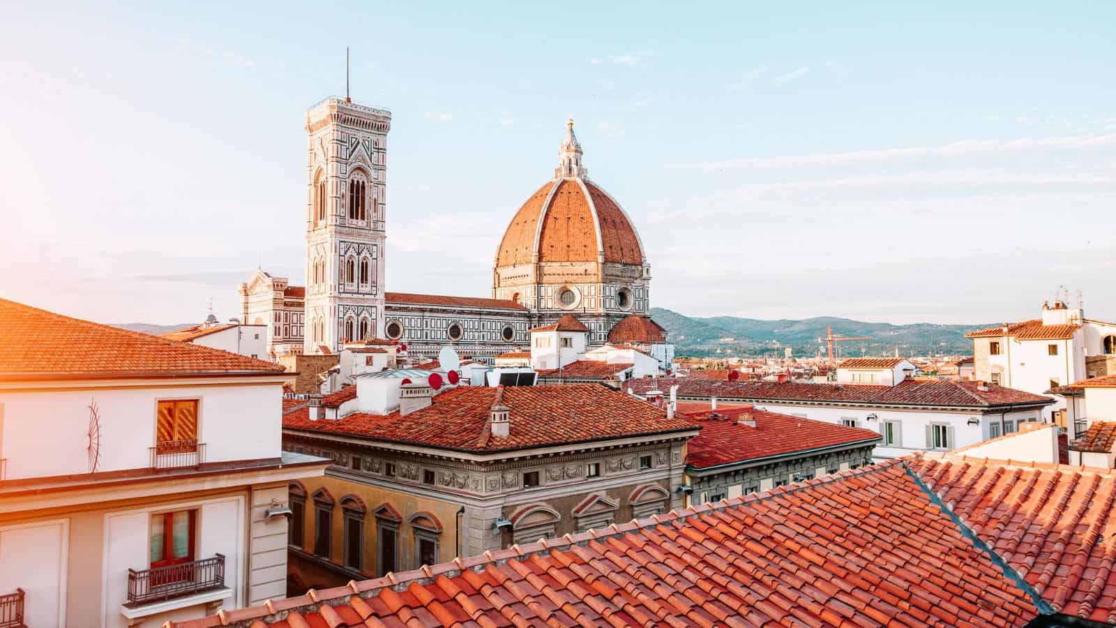 12 European Cities With Unforgettable Historic Districts European Cities for Family Adventures Florence Italy rh2010 Adobe Stock Photo 119592763 - 12 European Cities With Unforgettable Historic Districts