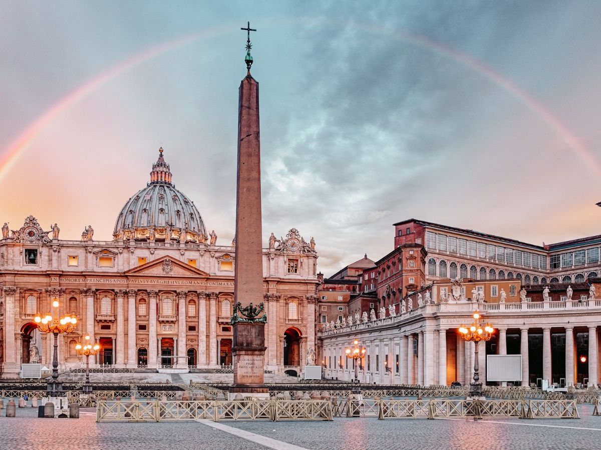 12 Iconic City Squares Around the World To Visit Once in Your Lifetime