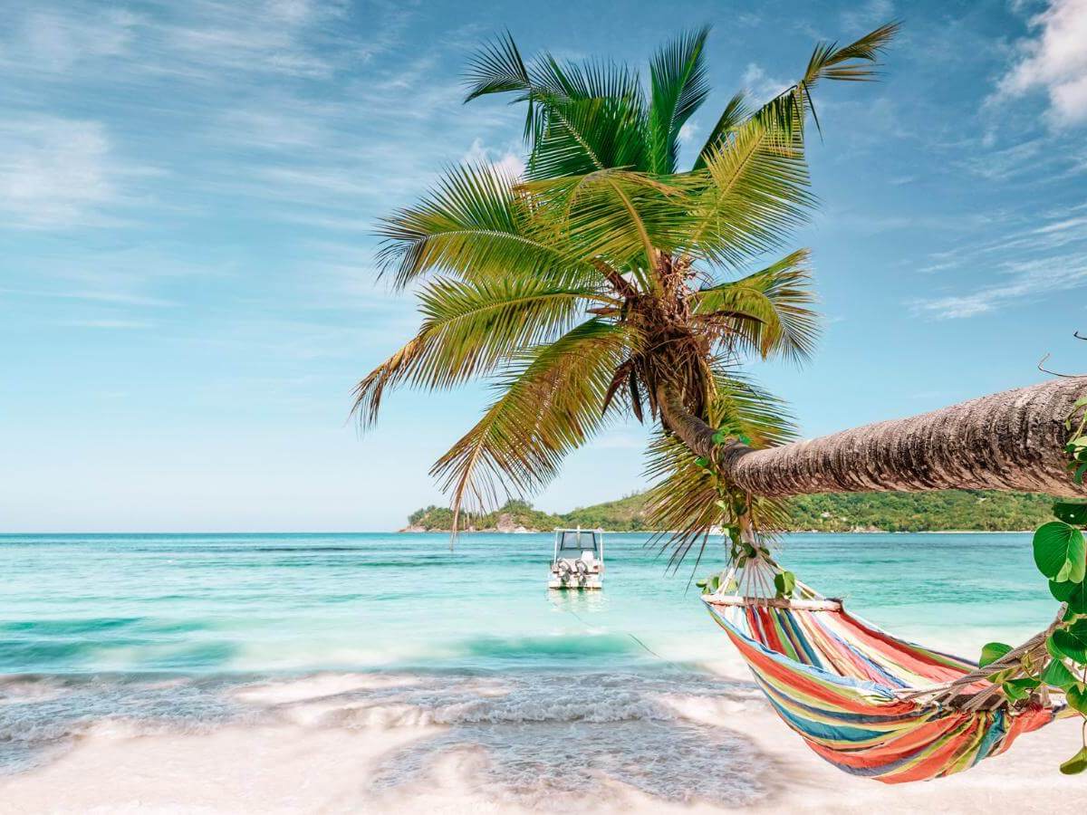 12 Most Peaceful Places To Retire in the Caribbean