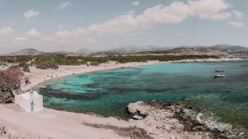 Unmissable Things To Do In Naxos Take a Stroll at Agios Georgios