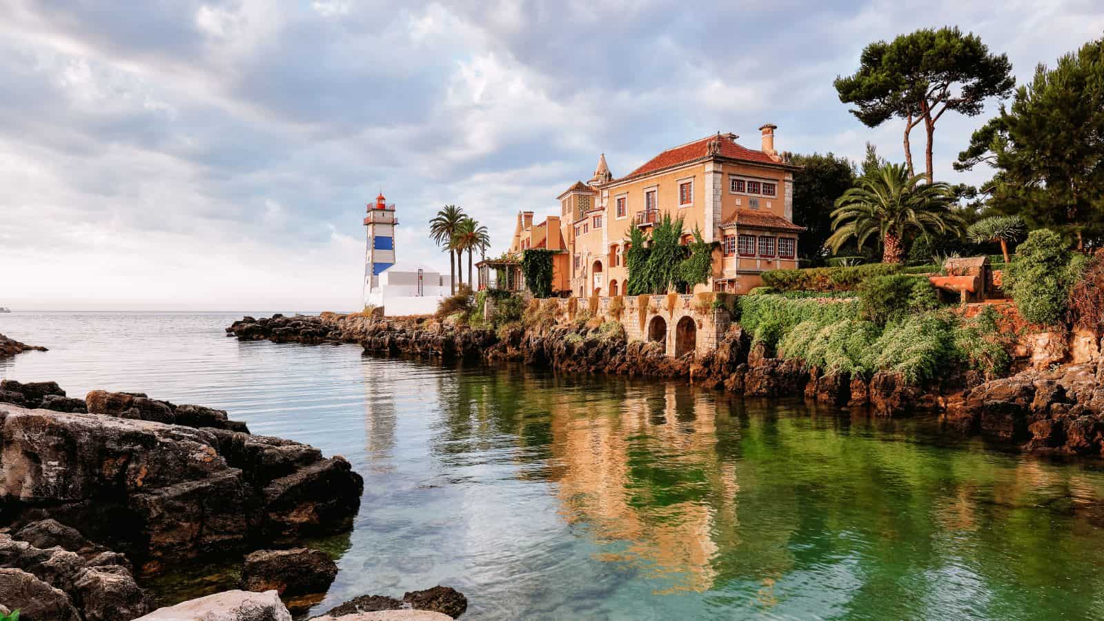 12 Serene Places To Retire in Portugal Cascais _© joboalam_Adobe Stock_94101949 12 Serene Places To Retire in Portugal_Cascais