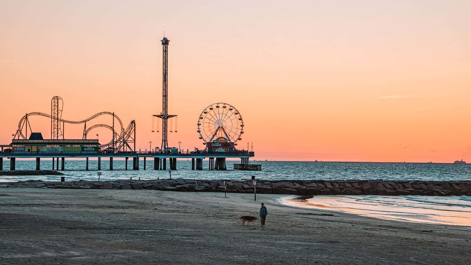Beaches in the US_Galveston Beach, Texas