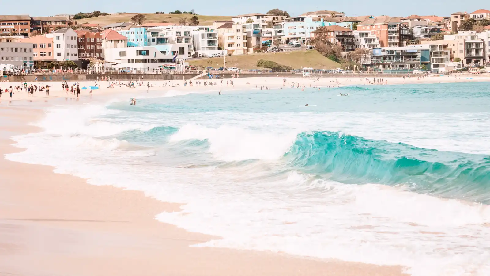 Most Filmed Beaches_Bondi Beach, Australia_© disq_Adobe Stock_248555658 Most Filmed Beaches_Bondi Beach, Australia