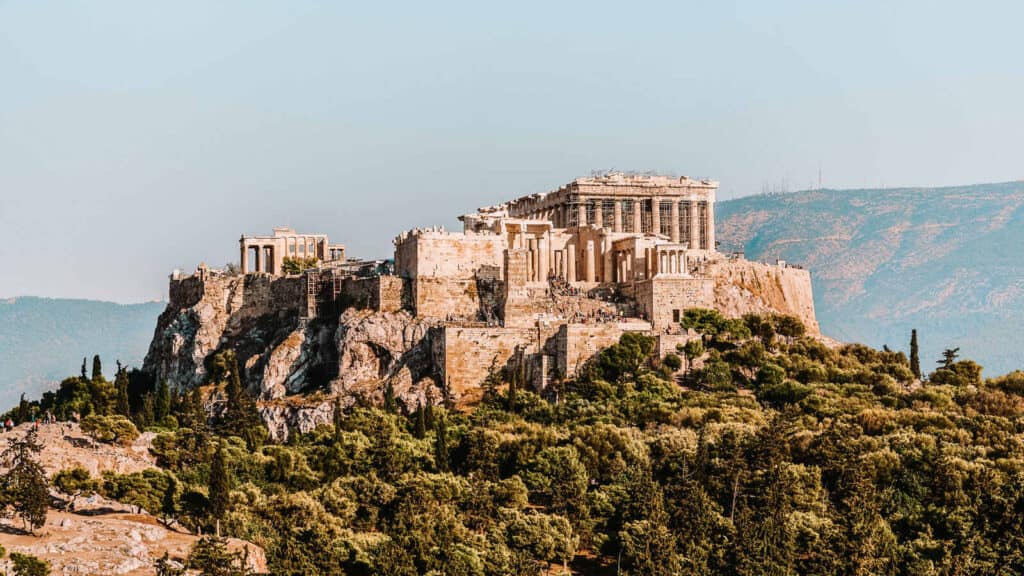 © EgoR Evgheni / Adobe Stock World Wild Schooling - https://worldwildschooling.com 12 Surreal Places You Won't Believe Are in Greece - https://worldwildschooling.com/surreal-places-in-greece/