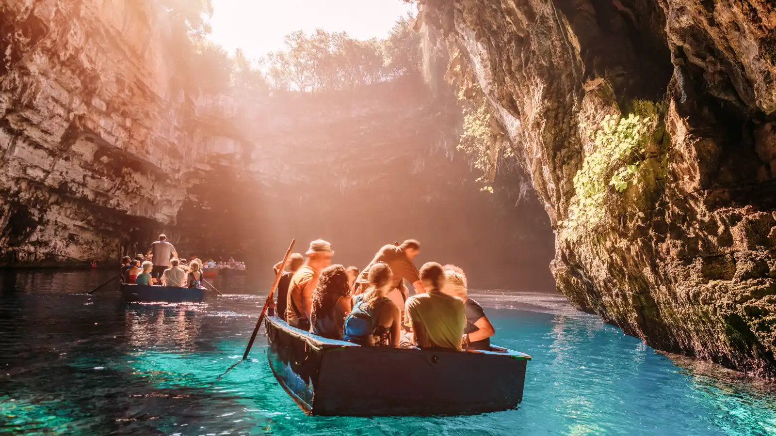 Dream Greek Escape_Pick Your Destination_© DaLiu_Shutterstock_1818446528 Dream Greek Escape Pick Your Destination