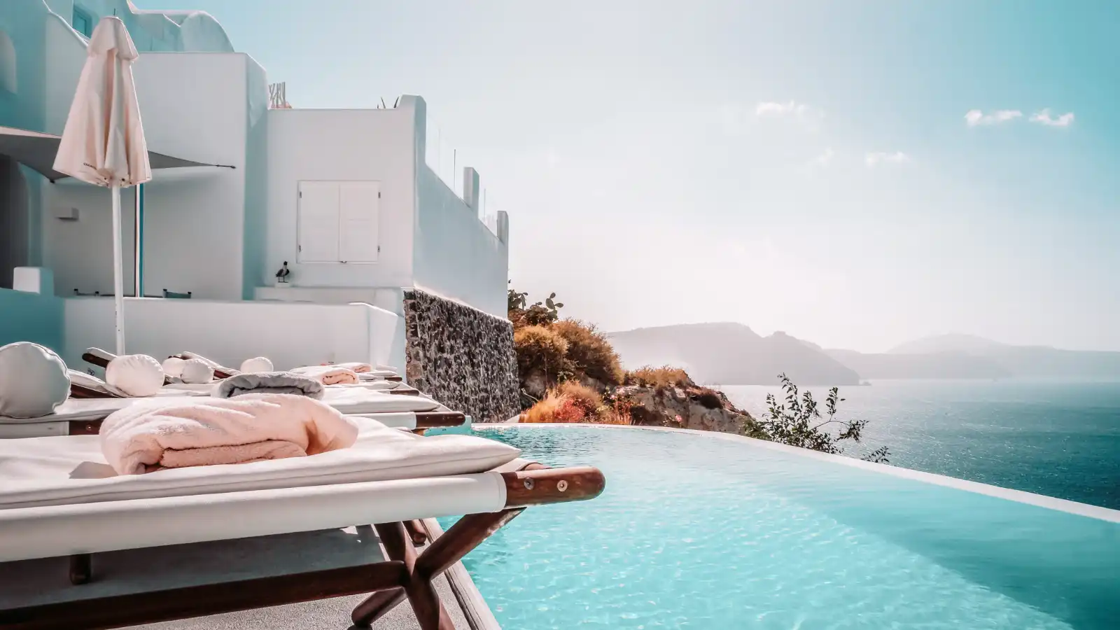 Dream Greek Escape_Pick Your Travel Style_© Fokke Baarssen_Shutterstock_1015668340 Dream Greek Escape Pick Your Travel Style