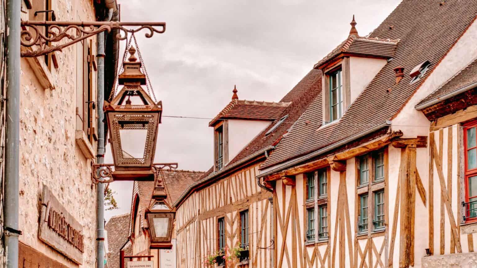 12 Medieval Towns in France So Beautiful, You’ll Feel Like You’re in a ...