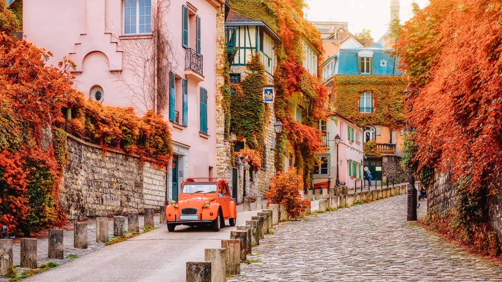 Neighborhoods in France Montmartre, Paris Montmartre Paris