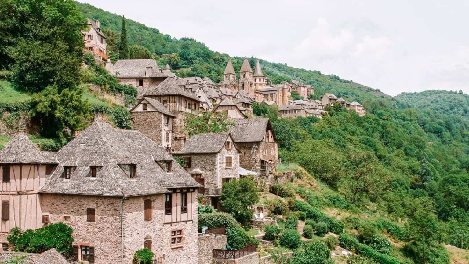 These 12 Beautiful French Towns Are So Affordable, You’ll Think You’re ...