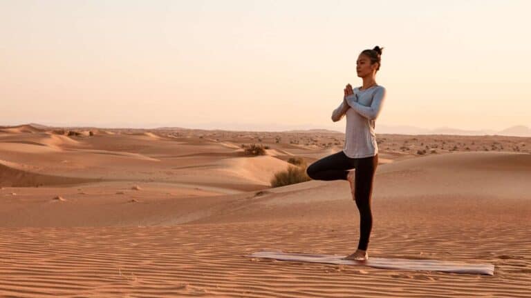 12 Ultimate Luxury Resorts To Escape to Paradise - Desert Luxury Retreats With Private Dance Floor
