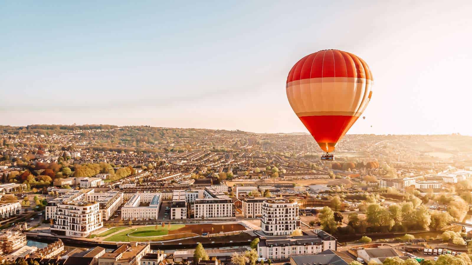 Bucket-List Hot Air Balloon Rides in the World Bath, United Kingdom Bucket-List Hot Air Balloon Rides in the World Bath, United Kingdom