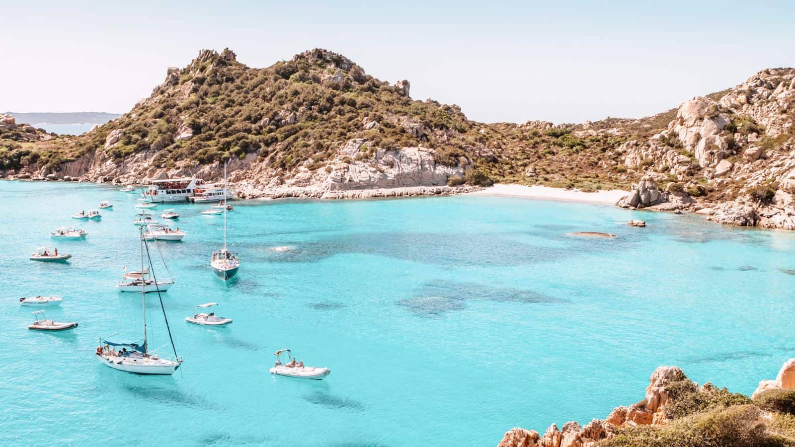 12 Exotic Travel Destinations in September Sardinia, Italy_© robertdering_Adobe Stock_193598325 12 Exotic Travel Destinations in September Sardinia, Italy