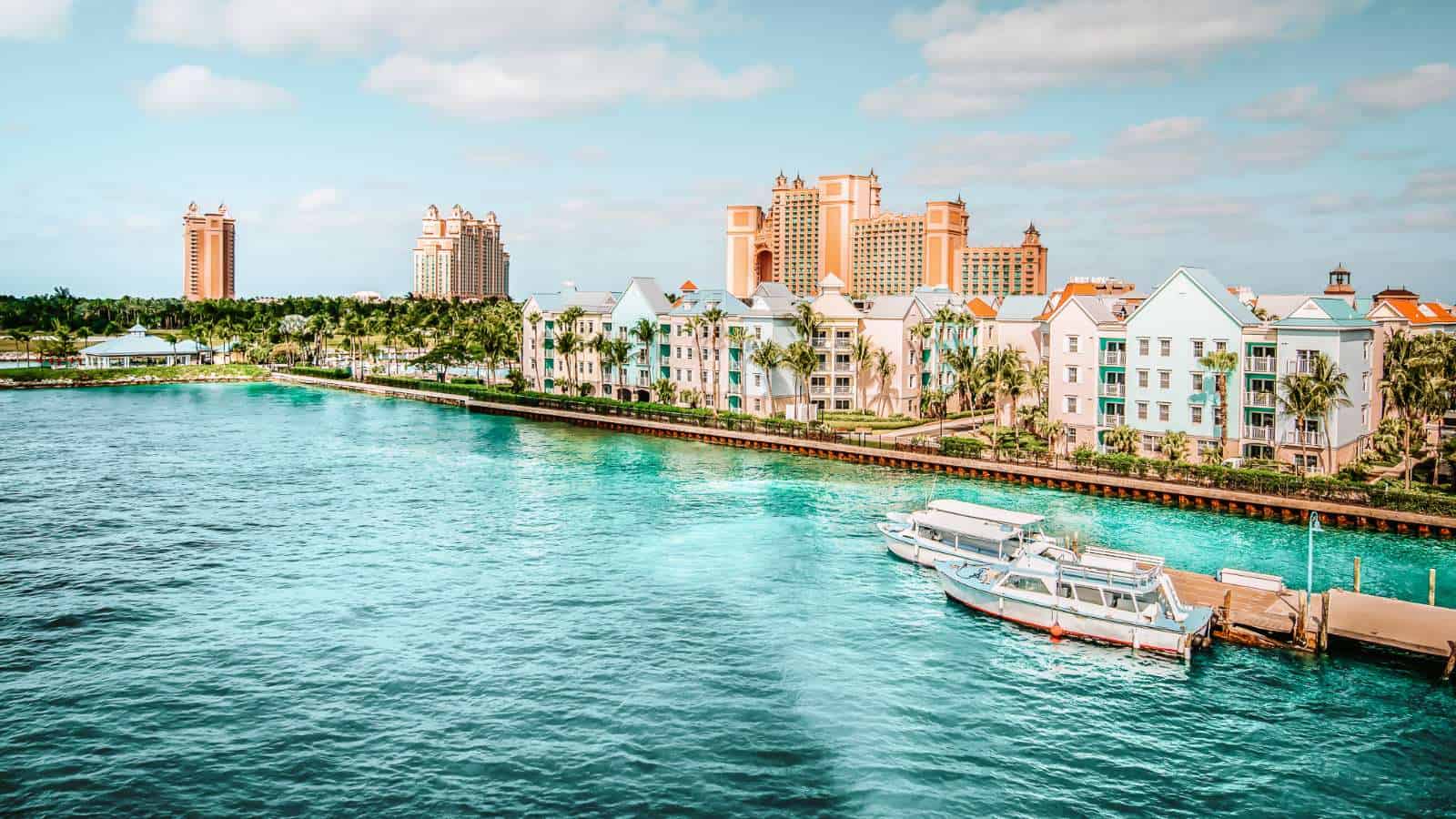 Cheap Warm Destinations in the World in December Bahamas_Nassau, Paradise Island