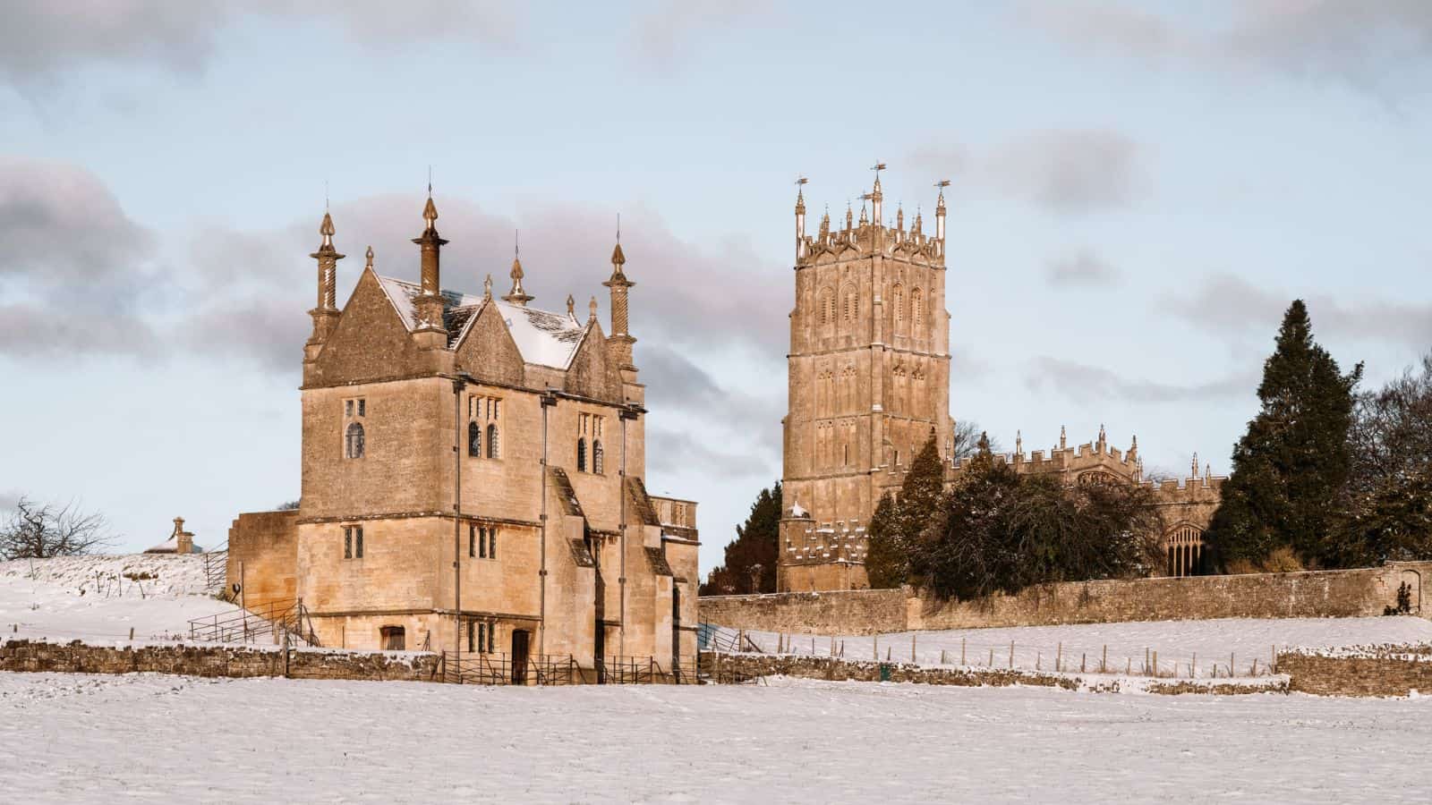 12 Best Christmas Towns in the UK Chipping Campden &copy; Andrew Roland Shutterstock 1910210494 - Feeling Festive? These 12 Christmas Towns in the UK Are Holiday Heaven