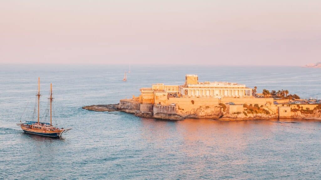 © David_Steele / Adobe Stock 12 Family Resorts With Heated Pool in Europe Corinthia St George's Bay, St. George’s Bay, Malta