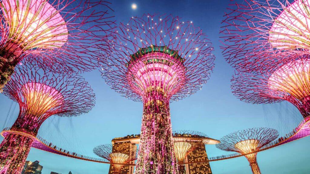 These 12 Dazzling Christmas Light Displays Around the World Will Light