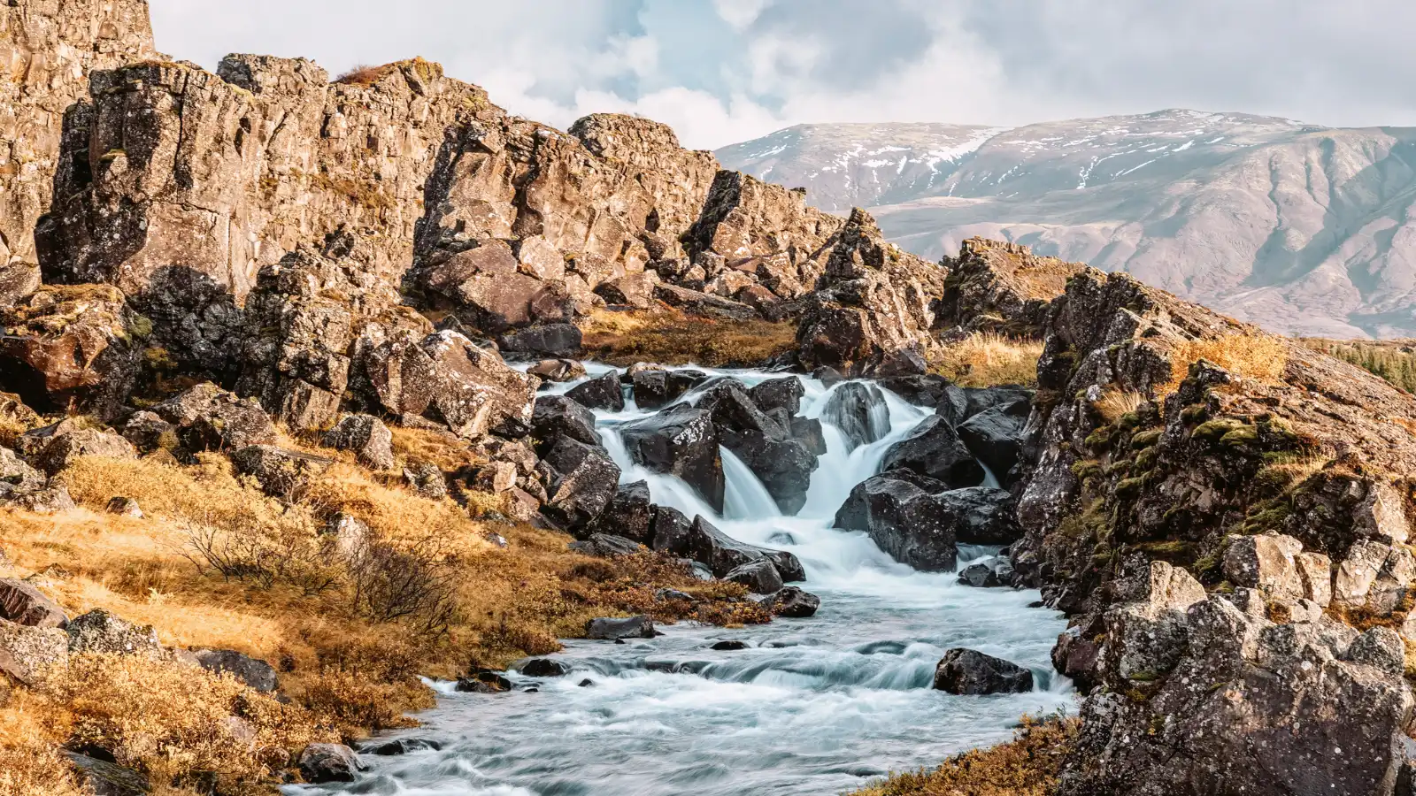 12 Scenic Fall Hikes That Will Make You Put Down the Hot Chocolate and Go Outside