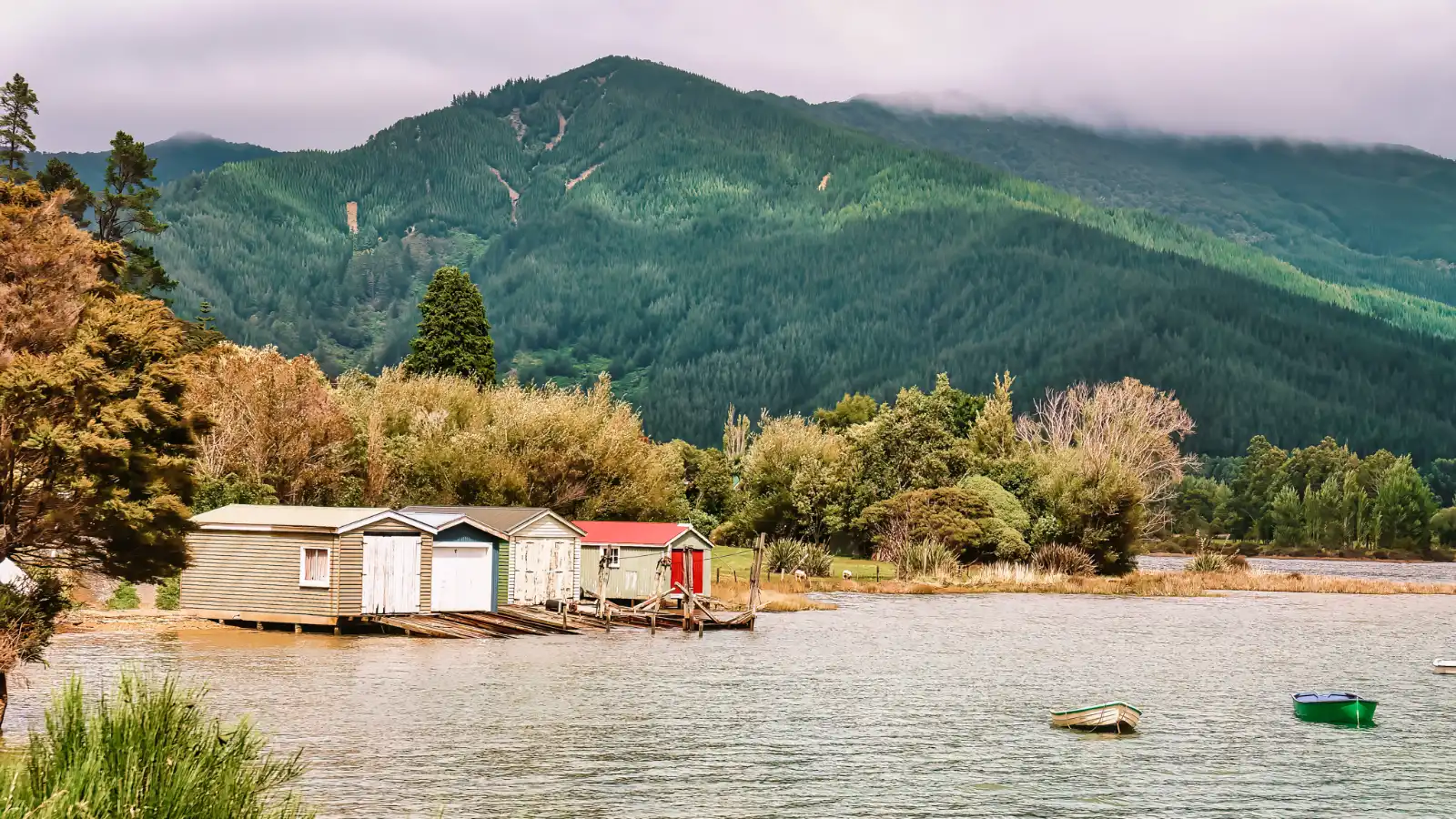 12 Scenic Fall Hikes That Will Make You Put Down the Hot Chocolate and Go Outside