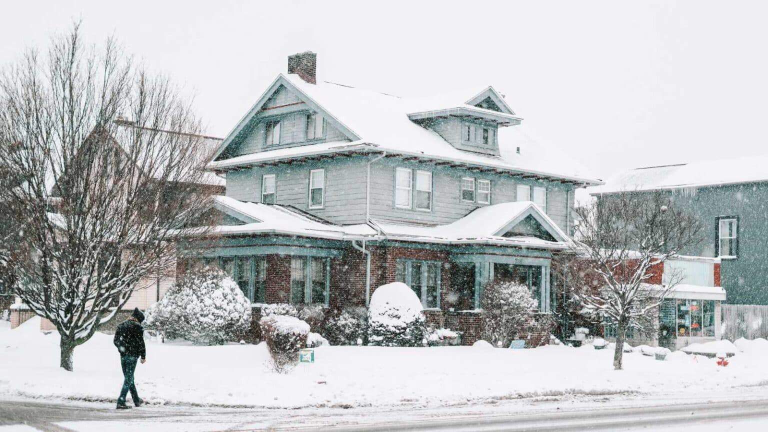 Love the Snow? These Are the 12 Snowiest Cities in the US