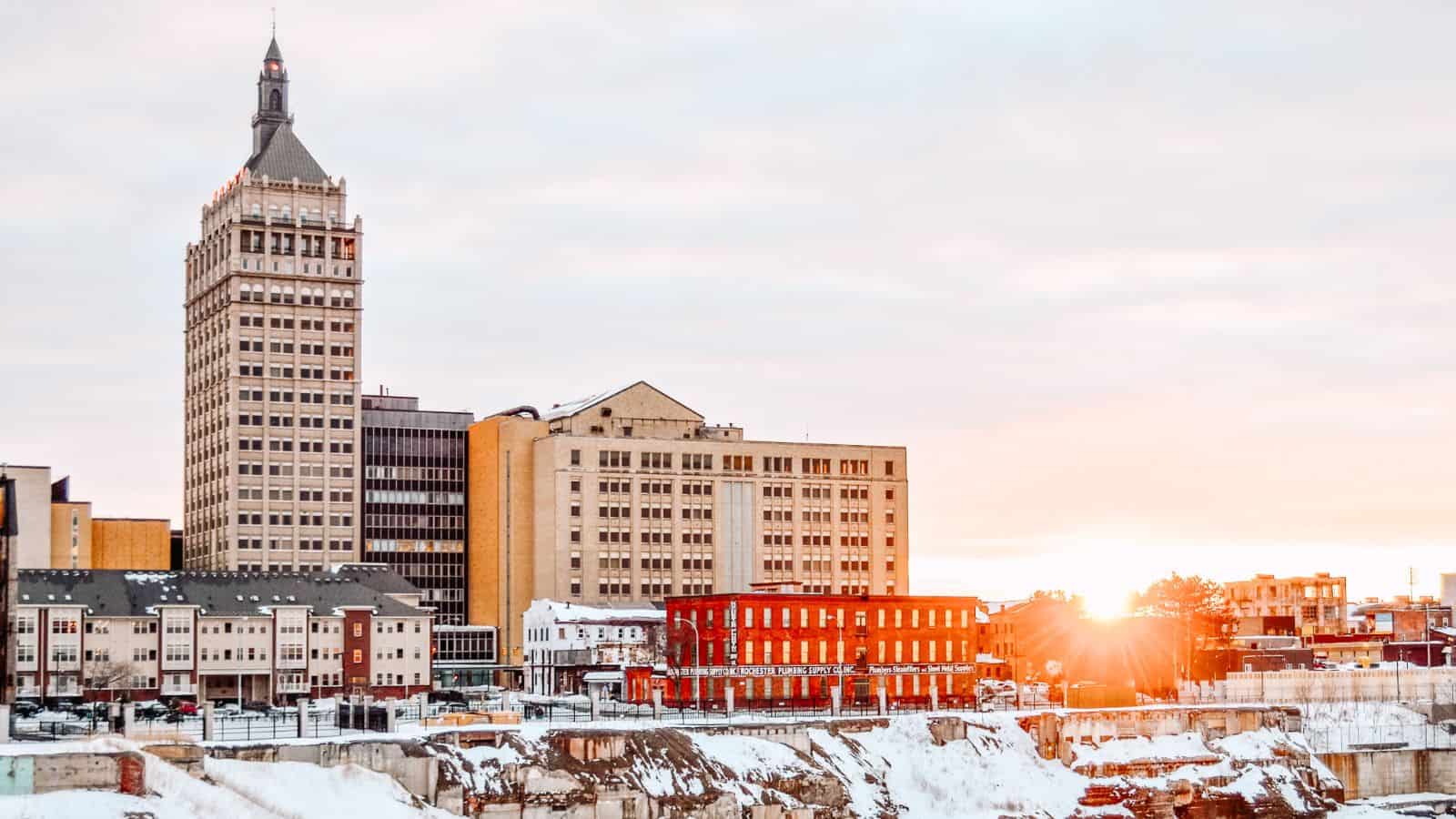 12 Snowiest Cities in the US