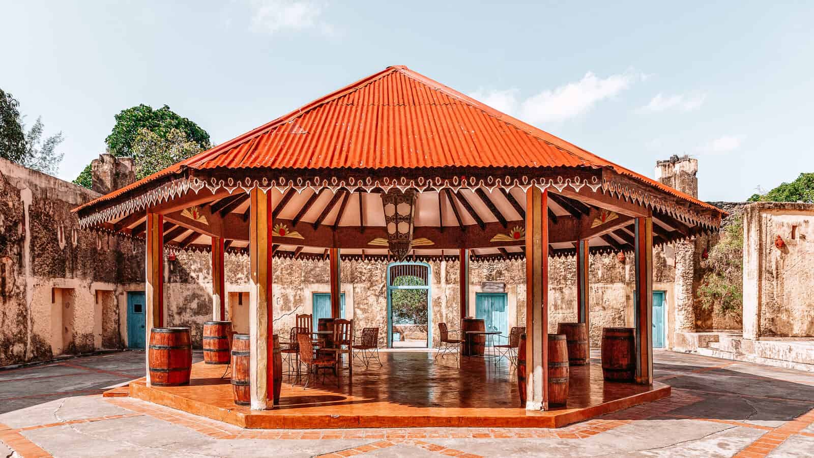 Best_Things_To_Do_in_Zanzibar_Visit_Prison_Island__Dariusz_Jarzabek_Adobe_Stock_288229179_optimized Best_Things_To_Do_in_Zanzibar_Visit_Prison_Island